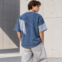 T-shirt personnalisé en denim patchwork irrégulier jacquard pour homme avec étiquette tissée – Idéal pour les marques de streetwear et la vente en gros de vêtements