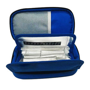Atacado 600D Poliéster Portátil Travel Cooler Cuidados Diabéticos Organizador Travel Kits Medical Cooler Epipen Case - Product Image 3