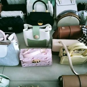 Bolsos de Diseñador de <span class=keywords><strong>Lujo</strong></span> Usados en Venta, Bolsos de <span class=keywords><strong>Mano</strong></span> de Colores Variados, Bolsos Cruzados de Cuero de Alta Calidad para Mujer, Envío Aleatorio - Product Image 3