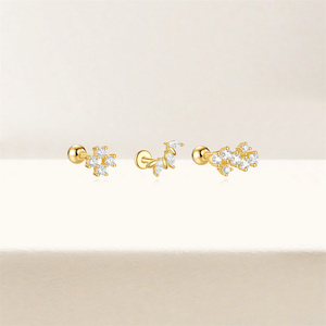 Nouvelles boucles d'oreilles clous en argent S925 plaqué or, motif fleur simple avec zircon, petites et mignonnes - Product Image 5