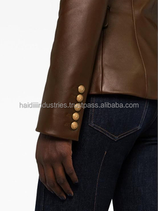 Nouveau <span class=keywords><strong>Blazer</strong></span> Femme 2026 <span class=keywords><strong>Noir</strong></span> à Manches Longues Motif Uni Style Costume de Bureau pour Hommes - Product Image 6