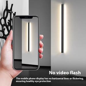 Applique murale linéaire minimaliste à un mot LED pour chambre chevet et salon canapé fond mur atmosphère Accent - Product Image 3