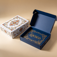 Boîte cadeau de style baroque haut de gamme, logo personnalisé, emballage en carton ondulé avec dorure à chaud pour cadeaux de luxe