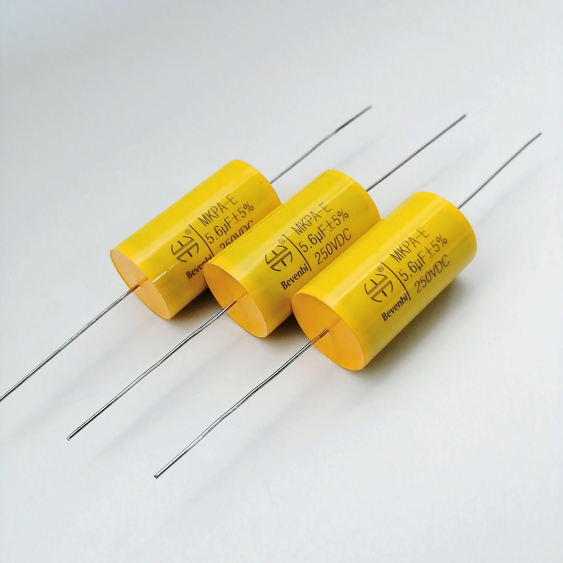 Peppino Di Capri 2x Bevenbi MKPA-C MKP Audio Kondensator 1 µF 1% 250 V- Axial In Pk Cofanetto - Foto 9