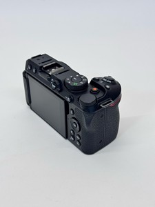Ready to Ship Nikonn Z30 20.9MP 4k UHD Vlogging Short Form Video Creation Mirrorless Camera - Product Image 6
