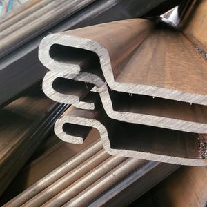 Perfil de Acero Tipo Z y Tipo U de Calidad Premium Q195~Q420 SS400~SS540 S235JR~S335JR ST A36 para Soldadura - Product Image 3