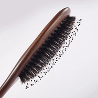 Grande brosse carrée avec poils en bois peigne démêlant brosse à cheveux de massage du cuir chevelu brosse ronde caractéristique des meilleurs fournisseurs