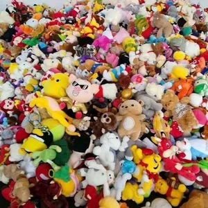 वजन के मिश्रित पैकेज है से 45 Kg 100 Kg करने के लिए, गर्म बेचने प्रयुक्त नरम खिलौने बहुत इस्तेमाल किया इस्तेमाल किया खिलौने आलीशान खिलौने की गठरी
