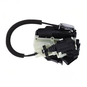 محرك قفل صندوق السيارة الجديد عالي الجودة CN15-A219A-NE لسيارة إيكوسبورت 2013-2017 - Product Image 1