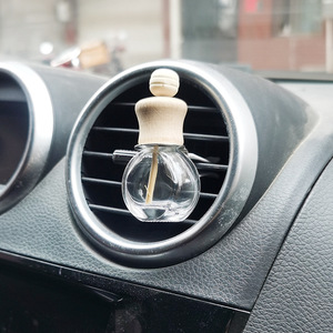Difusor colgante de lujo para coche, botella de aceite, botella difusora de lengüeta para coche con cierre, <span class=keywords><strong>clip</strong></span> de ventilación, botellas de perfume vacías para salpicadero de coche - Product Image 3