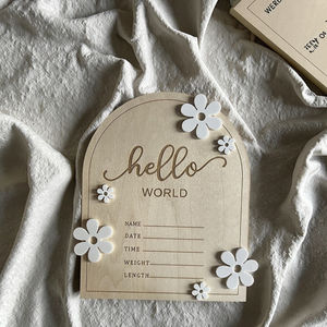 Panneau d'annonce pour bébé en bois Bonjour le monde Annonce de naissance avec plaque de fleurs pour accessoires photo, douche de bébé, hôpital, pépinière - Product Image 4