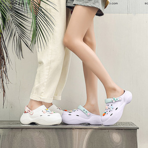<span class=keywords><strong>Zuecos</strong></span> con Perforaciones Florales, Suela de EVA, Colores Pastel, Tallas 35-40, Zapatos de Playa para Exteriores, Estilo <span class=keywords><strong>Enfermera</strong></span> - Product Image 3
