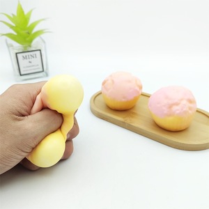 Venta Directa de Fábrica al por Mayor: Juguete Antiestrés de TPR con Forma de Hamburguesa, Juguete Sensorial Blando y Divertido de TPR para Aliviar el Estrés - Product Image 6