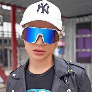 Gafas deportivas de ciclismo de estilo europeo, montura de PC, lentes polarizadas, protección UV400, gafas de sol para exteriores para hombres y mujeres - Product Image 2