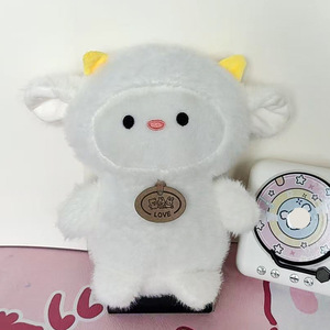 Peluche d'agneau blanc de haute qualité, douce et moelleuse, jouet en peluche de chèvre Kawaii, poupée douce et résistante pour compagnon câlin, jouet en peluche doux - Product Image 1