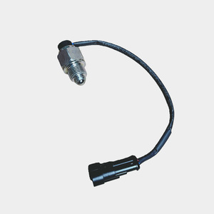 Interruptor de Luz de Reversa WK-252 M18X1.5 Normalmente Abierto para Camión Jiefang FAW Harbin, Pieza de Repuesto - Product Image 1
