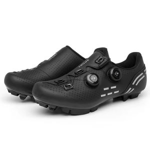 <span class=keywords><strong>Scarpe</strong></span> <span class=keywords><strong>da</strong></span> <span class=keywords><strong>Ciclismo</strong></span> Mtb con Tacchetti Uomo Donna in Carbonio Sportive <span class=keywords><strong>da</strong></span> Velocità per Bici <span class=keywords><strong>da</strong></span> <span class=keywords><strong>Corsa</strong></span> e Mountain Bike SPD Piatte <span class=keywords><strong>da</strong></span> Strada - Product Image 3