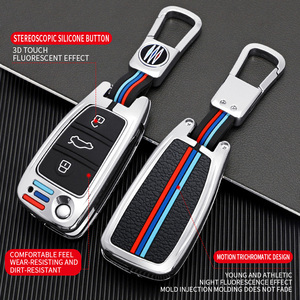 Étui de protection pour clé de voiture en alliage de zinc, gel de silice et TPU pour Audi Q3 Q7 Q5 TT Q2L A3 A1, porte-clés pliable, accessoires de sac - Product Image 2