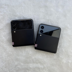 Venta al por mayor de teléfonos móviles usados para <span class=keywords><strong>Galaxy</strong></span> Z <span class=keywords><strong>Flip</strong></span> 3 Global desbloqueado Precio bajo Una condición <span class=keywords><strong>128GB</strong></span> de almacenamiento más barato 5g - Product Image 1