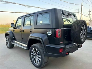 Thương hiệu mới xuất khẩu phiên bản Bắc Kinh bj40 cộng với off-raod <span class=keywords><strong>SUV</strong></span> động cơ <span class=keywords><strong>diesel</strong></span> 2.0T hộp số tự động thông số kỹ thuật hàng đầu - Product Image 6