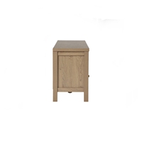 Mueble de TV Independiente Moderno RHODES de 1.8m en Color Roble Natural, Fabricado en Malasia, con Acabado Laminado Sin Juntas, para Almacenamiento de Equipos Multimedia en la Sala de Estar