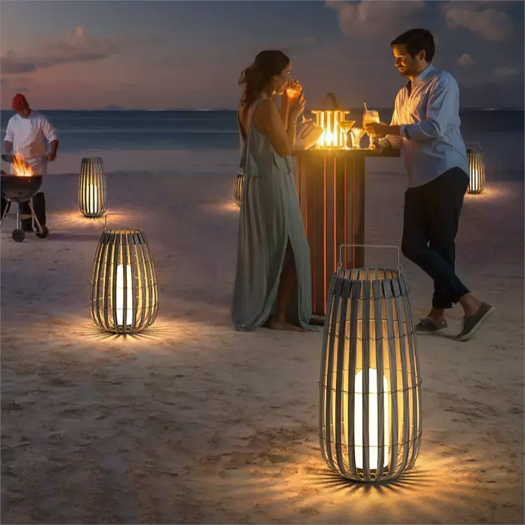 Ip65 Outdoor Decorative Rattan Lantern Lights Natural Bamboo Rattan Handwoven Solar Garden Landscape Lights