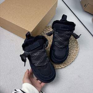 新品到货，带徽标，高品质 Schoenens Tasm 木底鞋，男士 Ug 靴子，鞋类，拖鞋，凉鞋，女士靴子 - Product Image 2