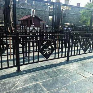 Recinzione in Ferro 5 M 2m di Altezza Design Europeo Schermo Alto Piastra per <span class=keywords><strong>Patio</strong></span> Vecchio Stile Filippino 12 Resistente ai Cani Recinzione in Ferro Suihe - Product Image 4