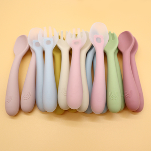 Meikey-Juego de cucharas y tenedores de silicona, sin BPA, sensible al calor, Led, <span class=keywords><strong>para</strong></span> preentrenamiento, arcoíris - Product Image 2