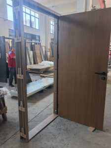 Cửa thoát hiểm chống cháy đạt tiêu chuẩn EN BS WH, thời gian chịu lửa 60 phút, 90 phút, 180 phút, dành cho khách sạn, căn hộ. - Product Image 5