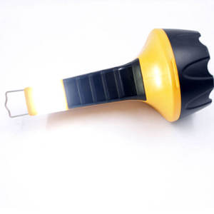 Lampe de poche LED rechargeable par USB, ultra-lumineuse, projecteur portatif longue portée, étanche, lampe de poche portable pour le camping en plein air - Product Image 3