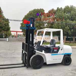 Carretilla elevadora usada en stock Buen estado Motor diésel asequible Carretilla elevadora <span class=keywords><strong>original</strong></span> Carretilla elevadora <span class=keywords><strong>TCM</strong></span> 50 - Product Image 3