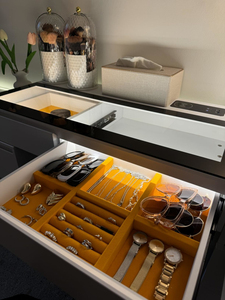 Factory Direct Glass Top Makeup <b>Vanity</b> Dressing <b>Tables</b> with LED Lights Cloud-Shaped Mirror and Charging Station - Product Image 5