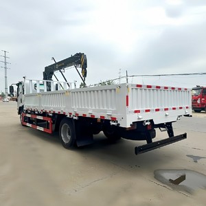 Grúa Montada en Camión Isuzu 4x2 con Pluma de Largo Alcance para Construcción, Elevación, Mantenimiento de Servicios Públicos y Manipulación de Carga - Product Image 4