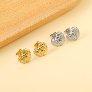 Pendientes de Acero Inoxidable de Alta Calidad con Diseño de Corazón Tejido, Chapados en Oro de 18K, Joyería Impermeable para Mujer, Regalo - Product Image 6