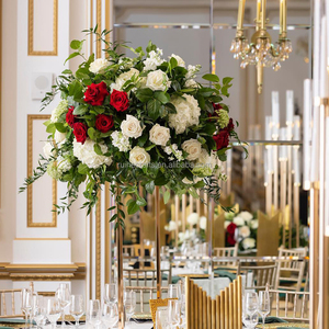 Décoration de pièce maîtresse de <span class=keywords><strong>mariage</strong></span> boule de baiser en soie artificielle boule de fleur rouge et verte pour la décoration de <span class=keywords><strong>mariage</strong></span> - Product Image 2