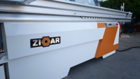 Scie à panneaux coulissante automatique ZICAR NOVA32PRO avec rainureuse pour la découpe du bois et la fabrication d'armoires de cuisine