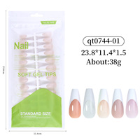 Approvisionnement direct usine : Faux ongles professionnels longs forme cercueil, style ombré français, 10 couleurs, emballés en bande
