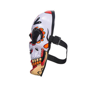 Máscara de Resina con Calavera Pintada de Caballero Oscuro, Accesorios para Fiestas de Disfraces, Día de Muertos Mexicano - Product Image 6