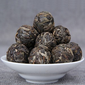 Té Pu'er <span class=keywords><strong>de</strong></span> Yunnan <span class=keywords><strong>2020</strong></span>, Té Crudo <span class=keywords><strong>de</strong></span> Árboles Antiguos <span class=keywords><strong>de</strong></span> la Montaña Jingmai, Bolas <span class=keywords><strong>de</strong></span> Dragón Refrescantes Hechas a Mano - Product Image 2