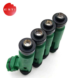 Injecteur de carburant pour Mazda Protege Kia Sephia 1.8L 195500-3040 Pièce moteur essence - Product Image 2