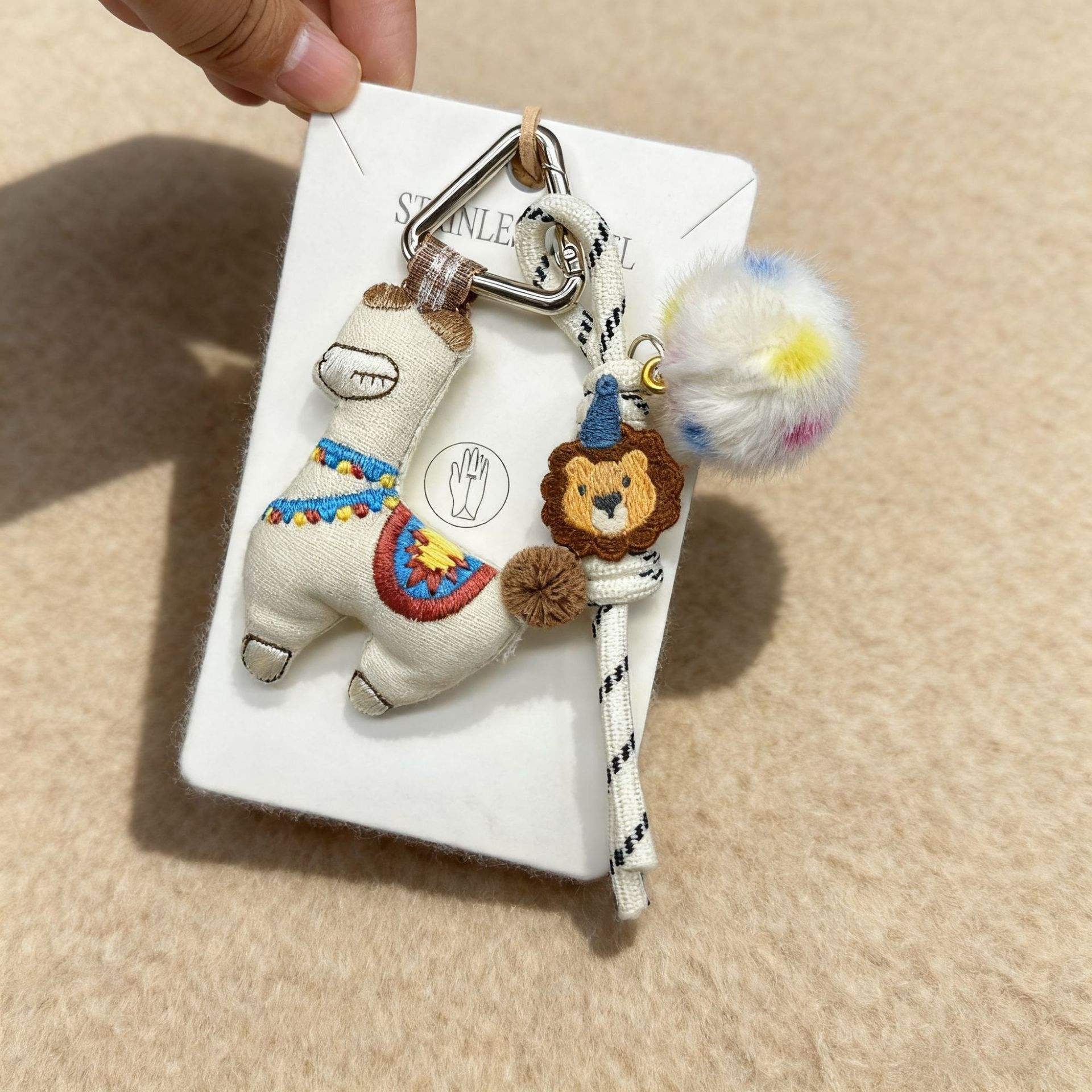 อัลปาก้าสีขาว