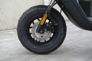 Scooter à essence Yamasaki en vente flash, cyclomoteur <span class=keywords><strong>50cc</strong></span> avec moteur Euro4, <span class=keywords><strong>moto</strong></span> à essence OEM - Product Image 4