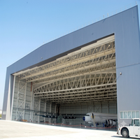 Hangar d'avion préfabriqué à grande portée en structure métallique pour la construction, l'entretien et le stockage d'avions