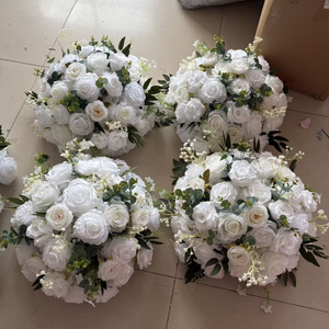 FL-013 Arreglo Floral <span class=keywords><strong>de</strong></span> Rosas <span class=keywords><strong>para</strong></span> Bodas y Fiestas, Centro <span class=keywords><strong>de</strong></span> <span class=keywords><strong>Mesa</strong></span> con Flores Blancas y Verdes <span class=keywords><strong>para</strong></span> <span class=keywords><strong>Eventos</strong></span> - Product Image 3