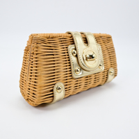 Pochette vintage bohème en rotin tressé avec garniture en cuir doré, accessoire de mode printemps-été, doublure en coton, fermeture à bouton