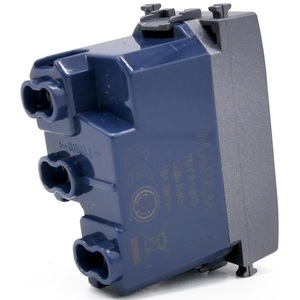 Prise double usage grise 16A 250V compatible avec Vimar Arke - Product Image 2