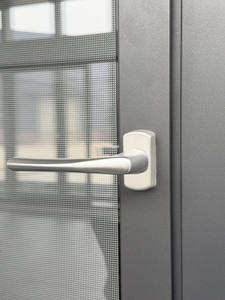 Système de fenêtre en aluminium à rupture de pont thermique Faermu FEM100 avec fonction de basculement et de <span class=keywords><strong>d</strong></span>érive vers l'intérieur pour immeuble de bureaux - Product Image 3