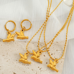 Conjunto de collar y pendientes Golden Bird, joyería de acero inoxidable para mujer, accesorios de moda para regalo - Product Image 1