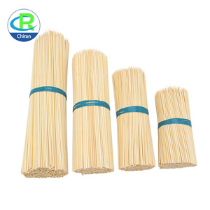 Fabricante de Palitos de Madera de Bambú de 5 mm de Grosor <span class=keywords><strong>para</strong></span> <span class=keywords><strong>Asar</strong></span> Malvaviscos, Estándar de Exportación, <span class=keywords><strong>para</strong></span> Acampar y como <span class=keywords><strong>Estacas</strong></span> <span class=keywords><strong>para</strong></span> Plantas - Product Image 2